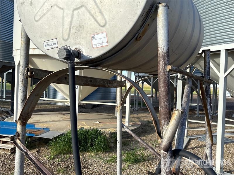 Westeel 300 gal Gasoline Fuel Tank Баки для топлива и присадок