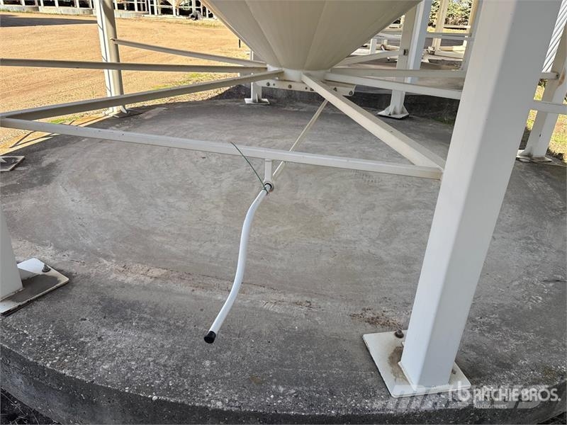 Westeel +/- 3500 bu 4 Ring Smooth Wall Hopper Grai Sonstige Ernte Verarbeitung und -lagerung