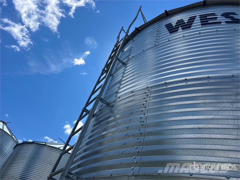  Westeel +/- 4000 bu 5 Ring Grain Bin Foredlings- og lagerhåndteringsutstyr - Annet
