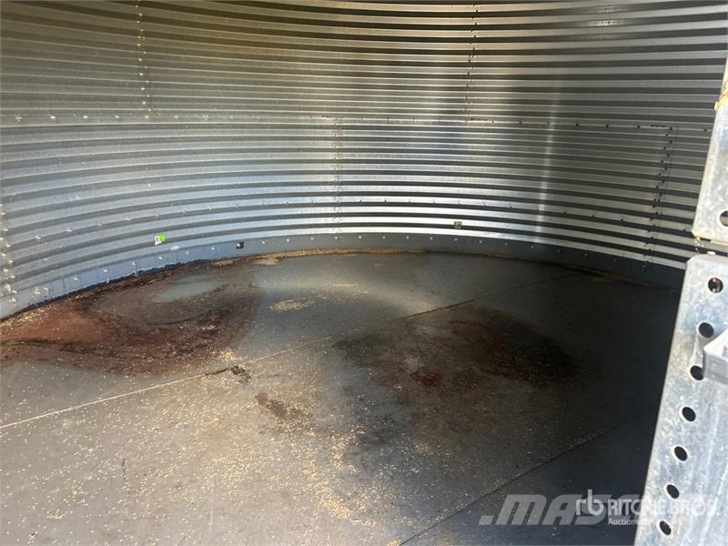  Westeel +/- 4000 bu 5 Ring Grain Bin Foredlings- og lagerhåndteringsutstyr - Annet