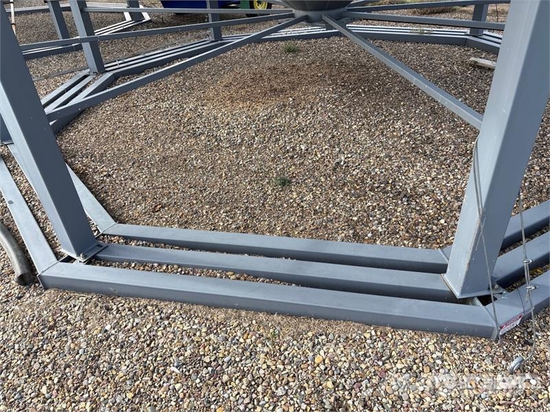  Westeel +/- 4000 bu 7 Ring Hopper Grain Bin وحدات / آلات معالجة المحاصيل وتخزينها - أخرى
