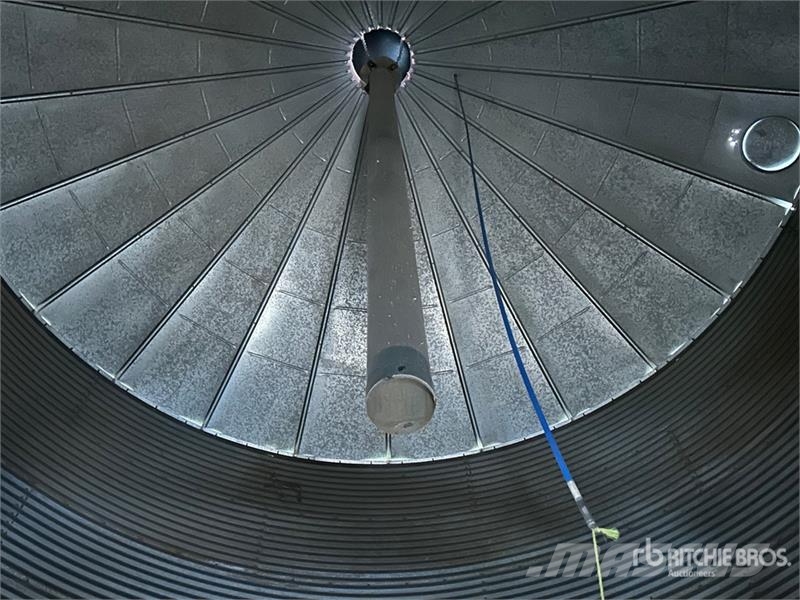  Westeel +/- 4000 bu 7 Ring Hopper Grain Bin وحدات / آلات معالجة المحاصيل وتخزينها - أخرى