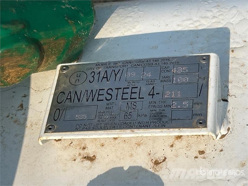Westeel 435 L Steel Fuel Tank Fuel and additive tanks
