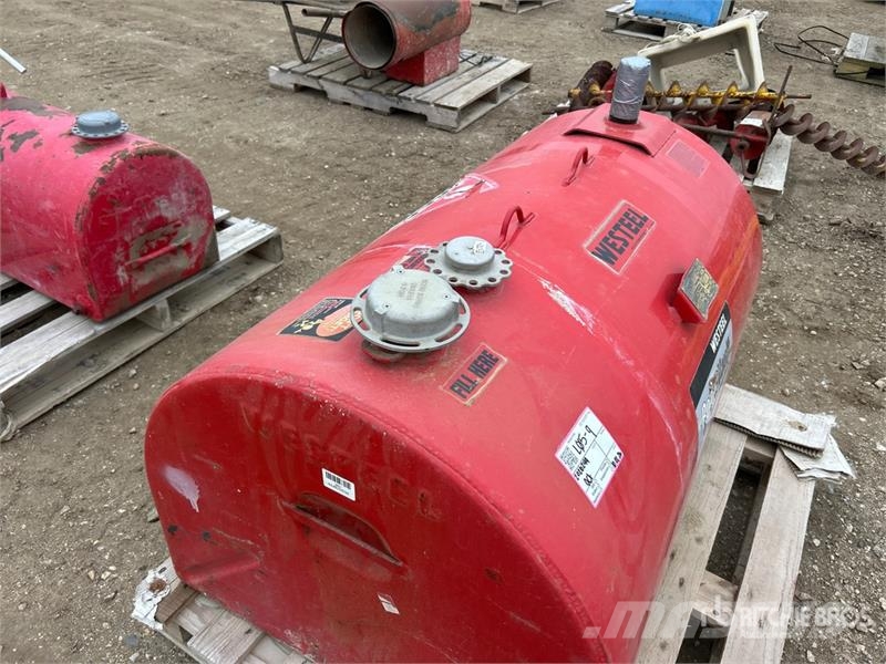 Westeel 444 L Portable Fuel Tank Kütusemahutid