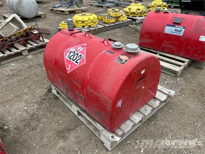 Westeel 444 L Portable Fuel Tank Kütusemahutid