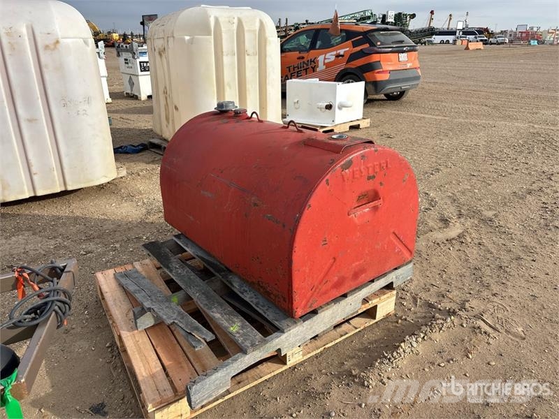  Westeel 444 L Steel Fuel Tank Polttoaine- ja lisäainesäiliöt