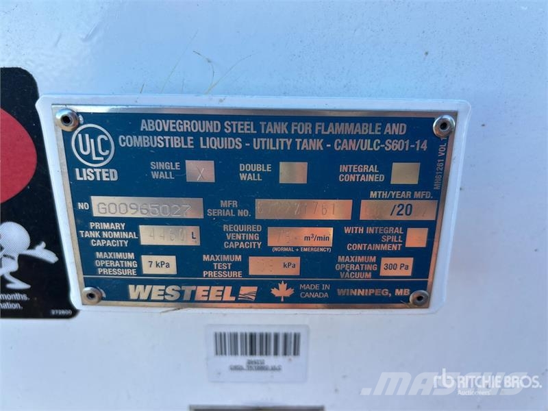 Westeel 4460 L Portable Steel Fuel Tank Fuel and additive tanks