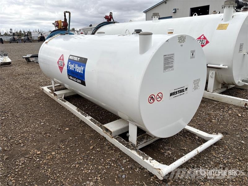  Westeel 4460 L Skid Mounted Steel Diesel Tank Brændstof- og tilsætningstank.