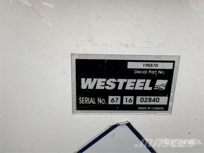 Westeel 4460 L Skid Mounted Steel Diesel Tank 연료 및 첨가제 탱크
