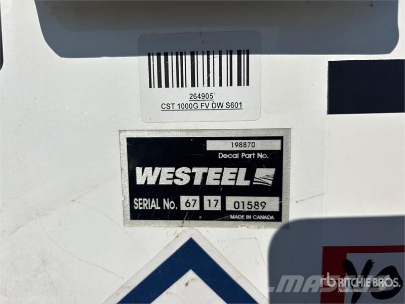 Westeel 4460 L Skid Mounted Steel Diesel Tank 연료 및 첨가제 탱크