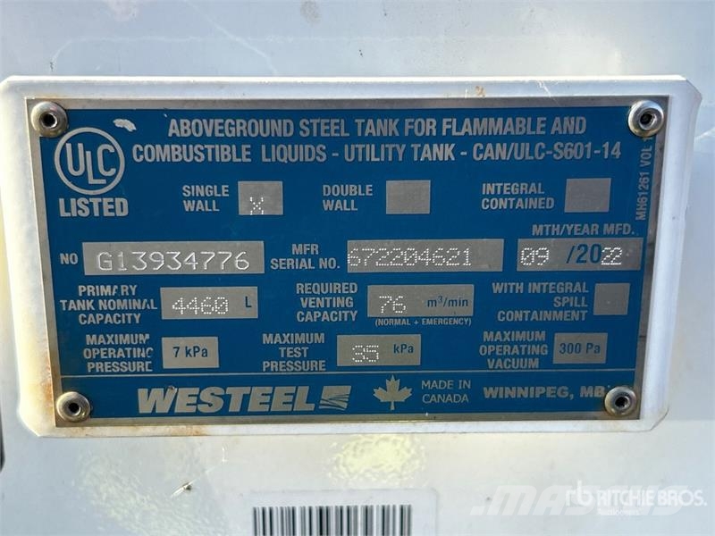 Westeel 4460 L Steel Fuel Tank 연료 및 첨가제 탱크