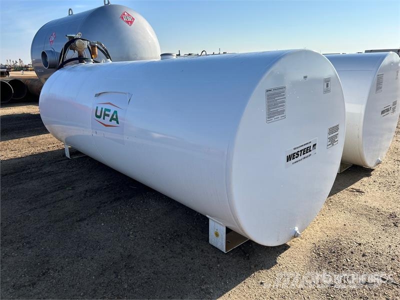 Westeel 4460 L Steel Fuel Tank 연료 및 첨가제 탱크