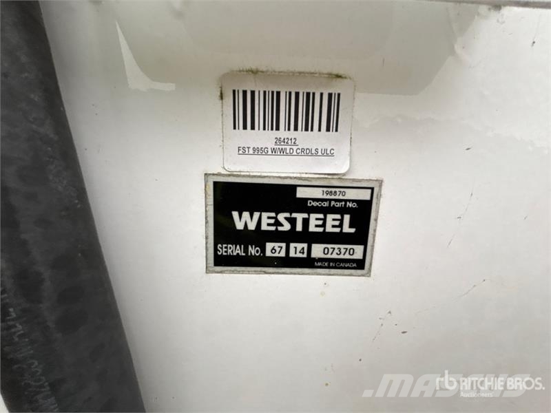 Westeel 4546 L Skid Mounted Steel Diesel Fuel Tank Fuel and additive tanks
