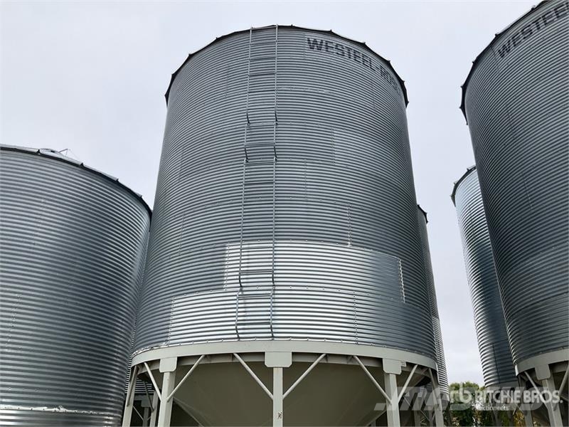 Westeel +/- 5500 bu 8 Ring Hopper Grain Bin Crop processing and storage units/machines - Others