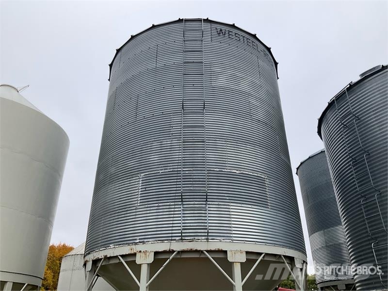 Westeel +/- 5500 bu 8 Ring Hopper Grain Bin Crop processing and storage units/machines - Others