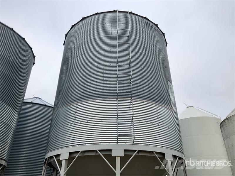 Westeel +/- 5500 bu 8 Ring Hopper Grain Bin Crop processing and storage units/machines - Others