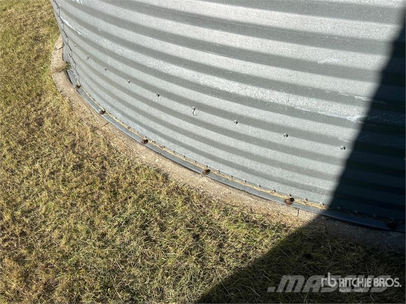 Westeel +/- 6900 bu 6 Ring Grain Bin Stockage, conditionnement - Autres