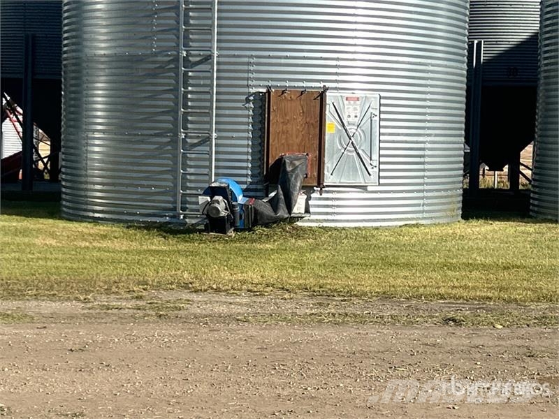 Westeel +/- 6900 bu 6 Ring Grain Bin Stockage, conditionnement - Autres