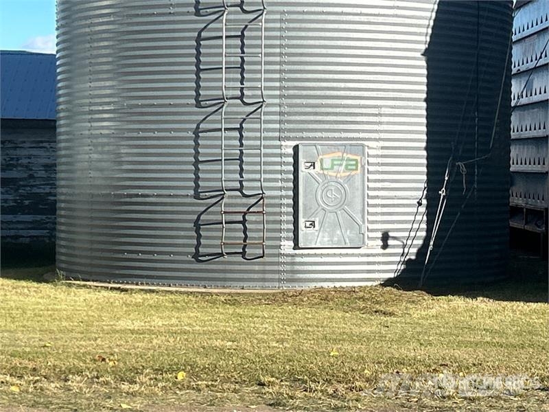  Westeel +/- 6900 bu 6 Ring Grain Bin Stockage, conditionnement - Autres