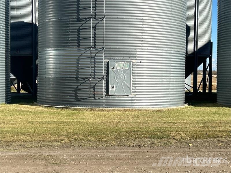 Westeel +/- 6900 bu 6 Ring Grain Bin Stockage, conditionnement - Autres