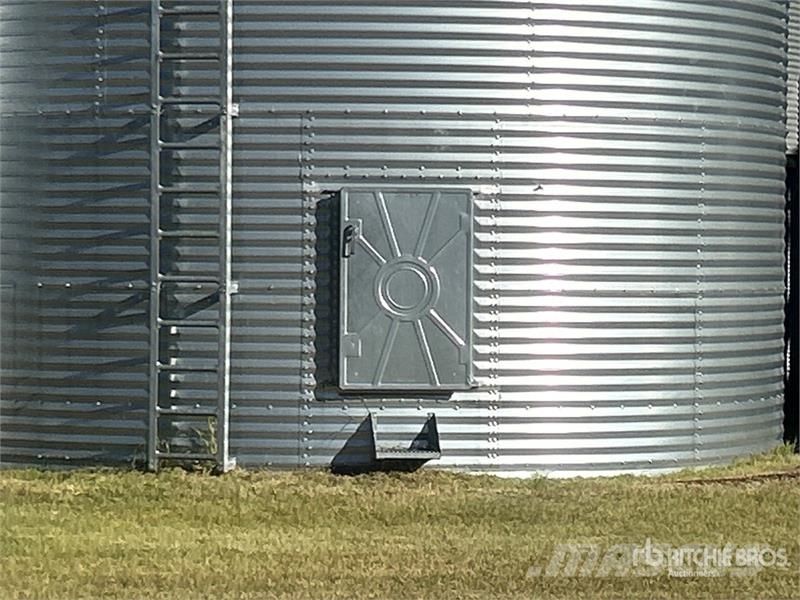 Westeel +/- 6900 bu 6 Ring Grain Bin Stockage, conditionnement - Autres