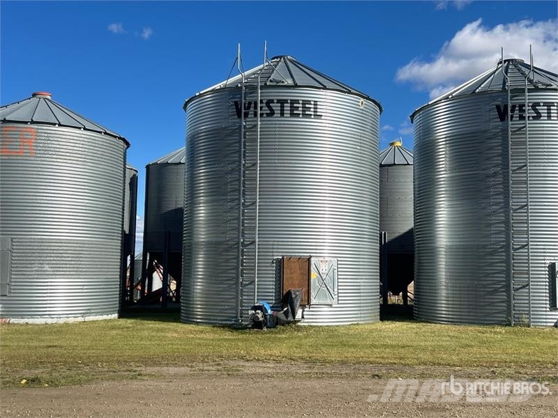 Westeel +/- 6900 bu 6 Ring Grain Bin Stockage, conditionnement - Autres