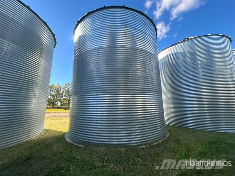 Westeel +/- 6900 bu 6 Ring Grain Bin Stockage, conditionnement - Autres