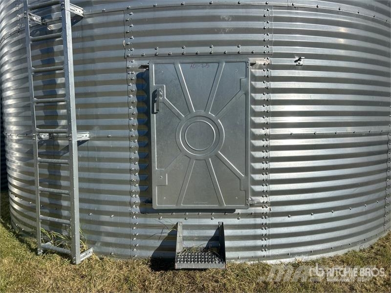 Westeel +/- 6900 bu 6 Ring Grain Bin Stockage, conditionnement - Autres