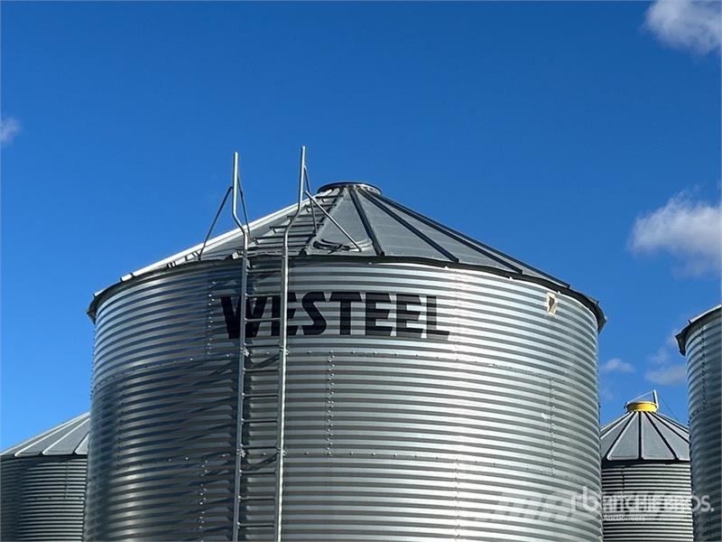 Westeel +/- 6900 bu 6 Ring Grain Bin Stockage, conditionnement - Autres