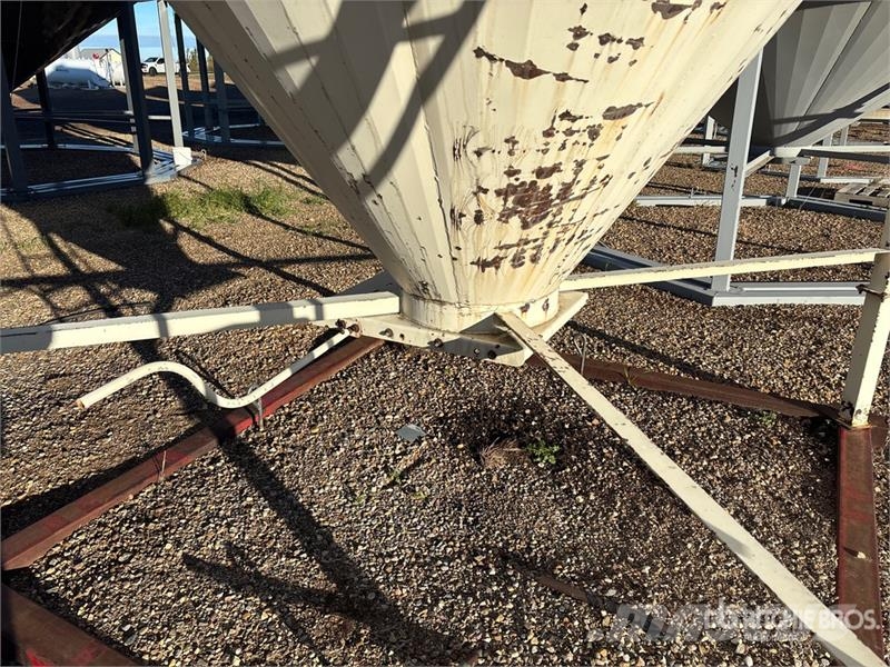 Westeel +/- 800 bu Hopper Grain Bin Naprave za predelavo in shranjevanje žetve - Ostalo
