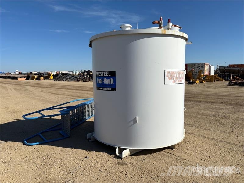  Westeel 9150 9150 L Skid Mounted Steel Fuel Tank صهاريج الوقود والصهاريج الإضافية