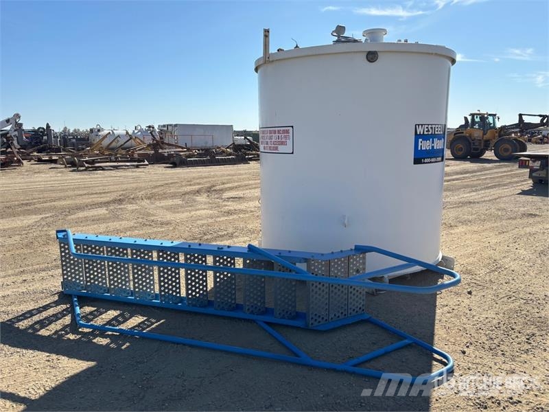  Westeel 9150 9150 L Skid Mounted Steel Fuel Tank صهاريج الوقود والصهاريج الإضافية