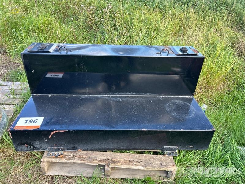  Westeel Fuel Tank صهاريج الوقود والصهاريج الإضافية