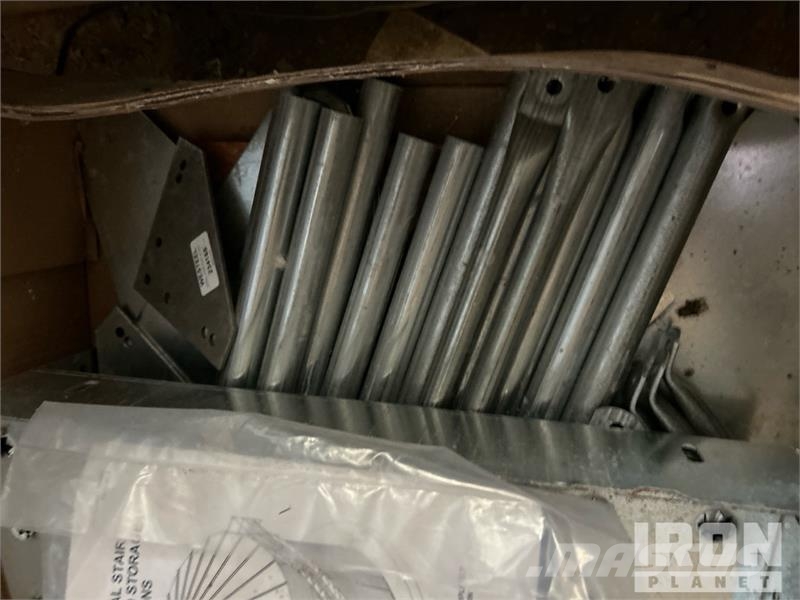  Westeel Grain Bin Stair Case Section (Unused) Unidades/máquinas de processamento e armazenamento de culturas - Outros