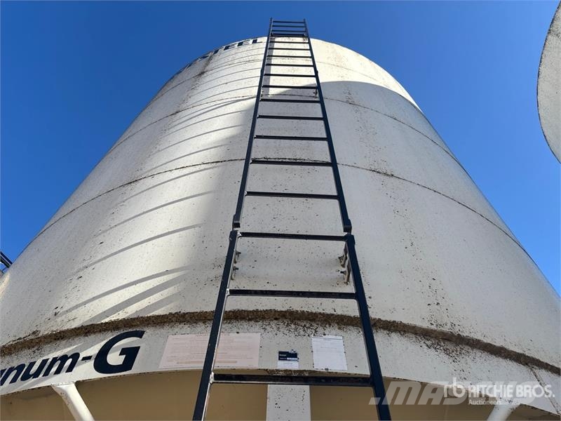  Westeel Magnum-G +/- 3500 bu 4 Ring Smooth Wall Ho وحدات / آلات معالجة المحاصيل وتخزينها - أخرى