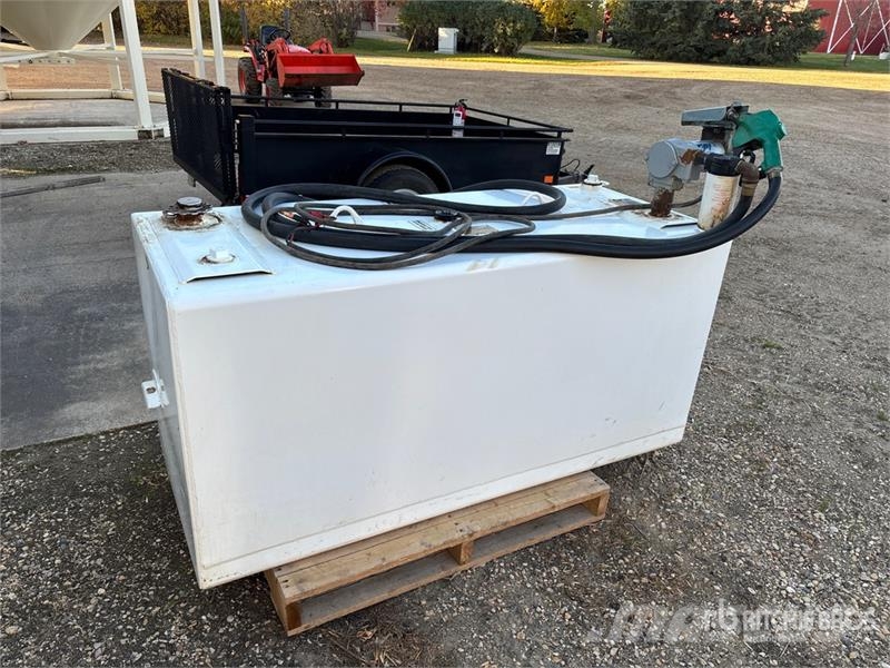 Westeel ROAD VAULT 1020 L Fuel Tank Kraftstoff- und Zusatzstoffbehälter