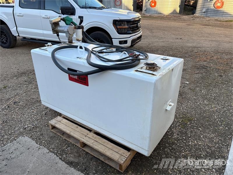 Westeel ROAD VAULT 1020 L Fuel Tank Kraftstoff- und Zusatzstoffbehälter