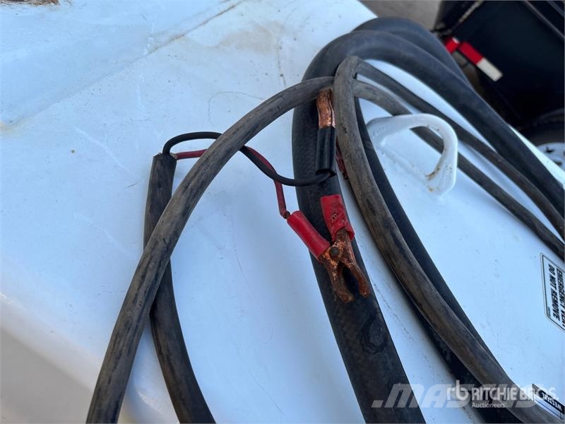 Westeel ROAD VAULT 1020 L Fuel Tank Kraftstoff- und Zusatzstoffbehälter
