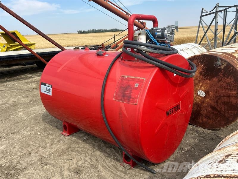  Westeel ROAD VAULT 2270 L Portable Steel Diesel Fu 연료 및 첨가제 탱크
