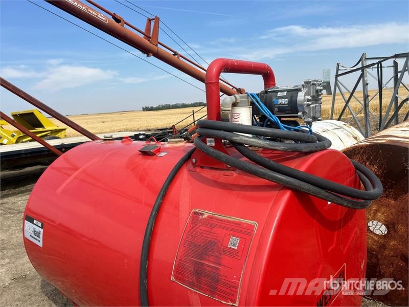  Westeel ROAD VAULT 2270 L Portable Steel Diesel Fu 연료 및 첨가제 탱크