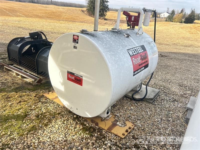 Westeel ROAD VAULT 500 gal Steel Diesel Fuel Tank Kraftstoff- und Zusatzstoffbehälter