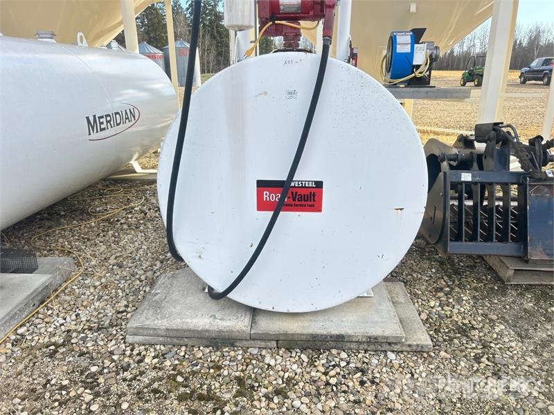 Westeel ROAD VAULT 500 gal Steel Diesel Fuel Tank Kraftstoff- und Zusatzstoffbehälter