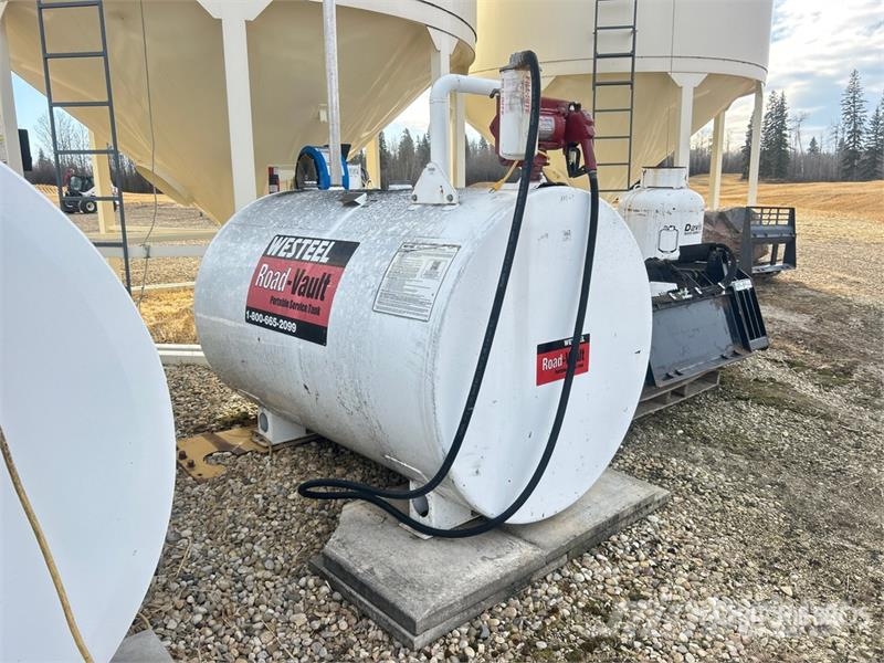 Westeel ROAD VAULT 500 gal Steel Diesel Fuel Tank Kraftstoff- und Zusatzstoffbehälter