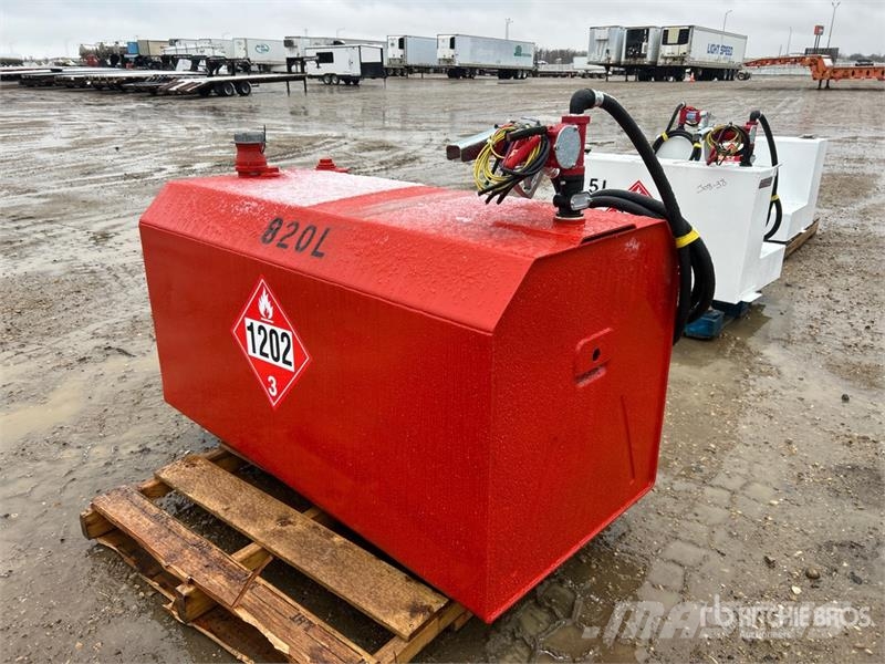 Westeel Road Vault 820 L Steel Fuel Tank Kraftstoff- und Zusatzstoffbehälter