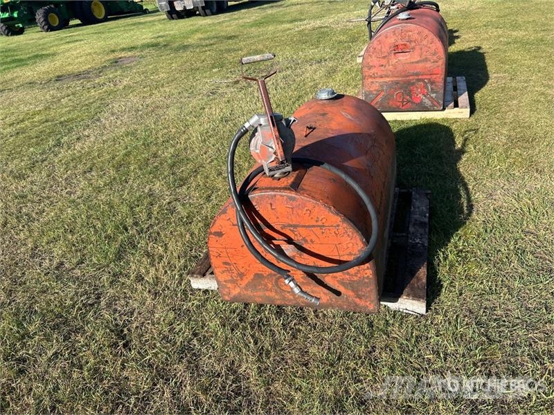Westeel- Rosco 100 gal Portable Steel Fuel Tank Nádrže na palivo a aditiva