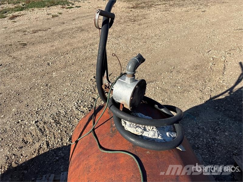 Westeel-Rosco 100 gal Diesel Fuel Tank Kraftstoff- und Zusatzstoffbehälter
