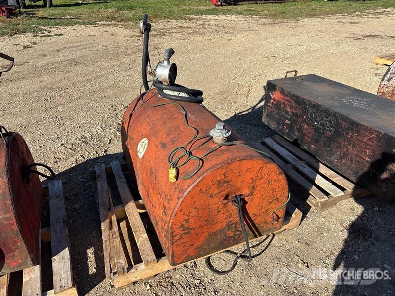 Westeel-Rosco 100 gal Diesel Fuel Tank Kraftstoff- und Zusatzstoffbehälter