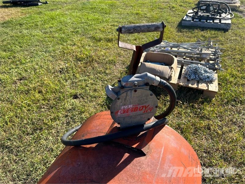 Westeel- Rosco 100 gal Portable Steel Fuel Tank Nádrže na palivo a aditiva