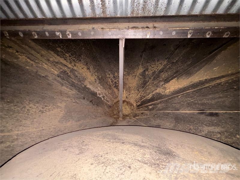 Westeel-Rosco 145 +/- 2000 bu 5 Ring Hopper Grain Strojevi za preradu i skadištenje žetva - Ostalo