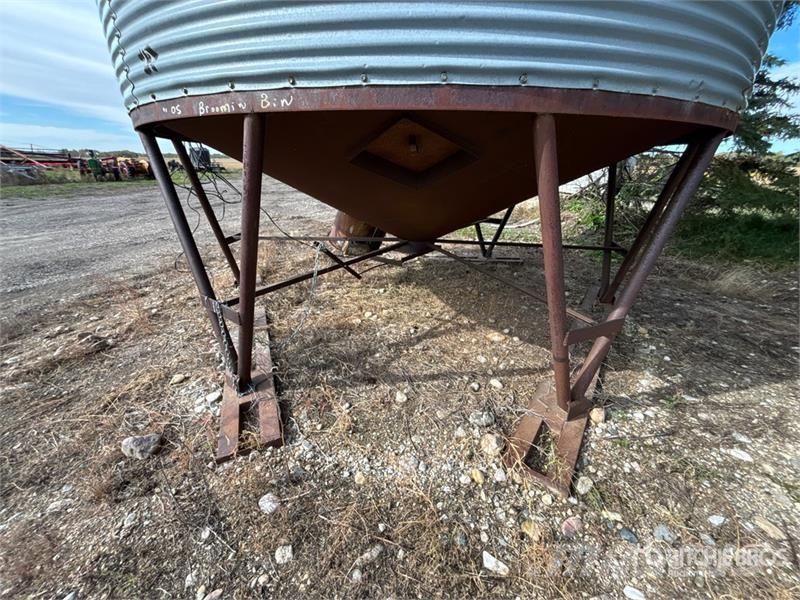 Westeel-Rosco 145 +/- 2000 bu 5 Ring Hopper Grain Processering och lagring av skörd - Övrigt